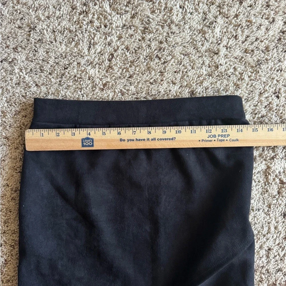 Newbury Kustom faux suede